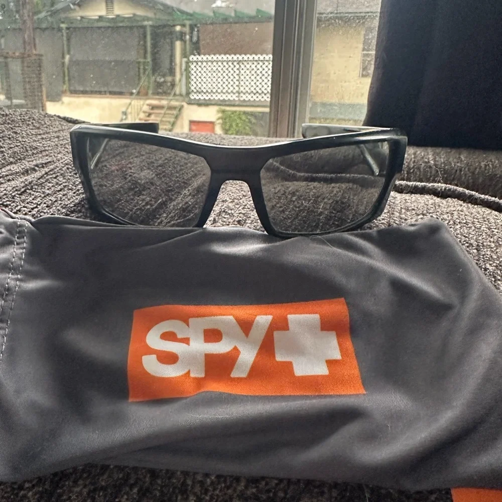 SPY stylish black